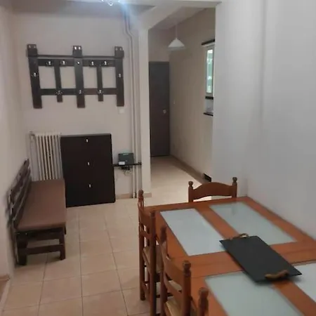 Acropolis Family Apartment *